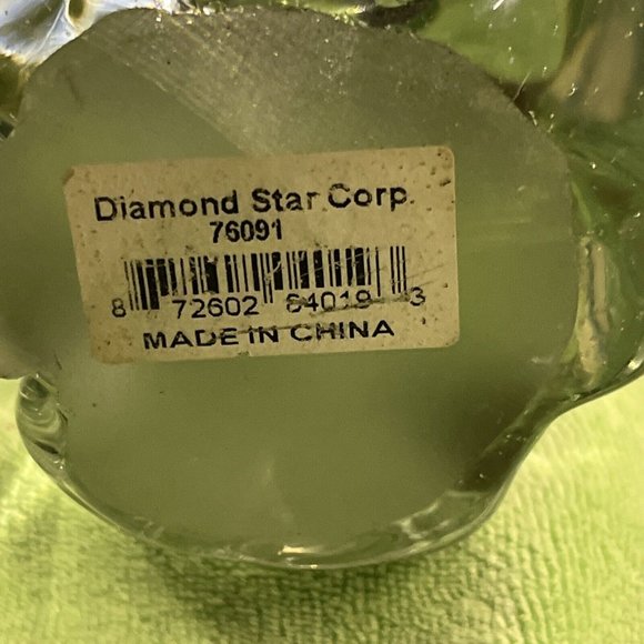 OLLIERV Diamond Star Art Glass Heavy Toucan Pink Green With Clear Beak 12” Tall - Picture 10 of 10